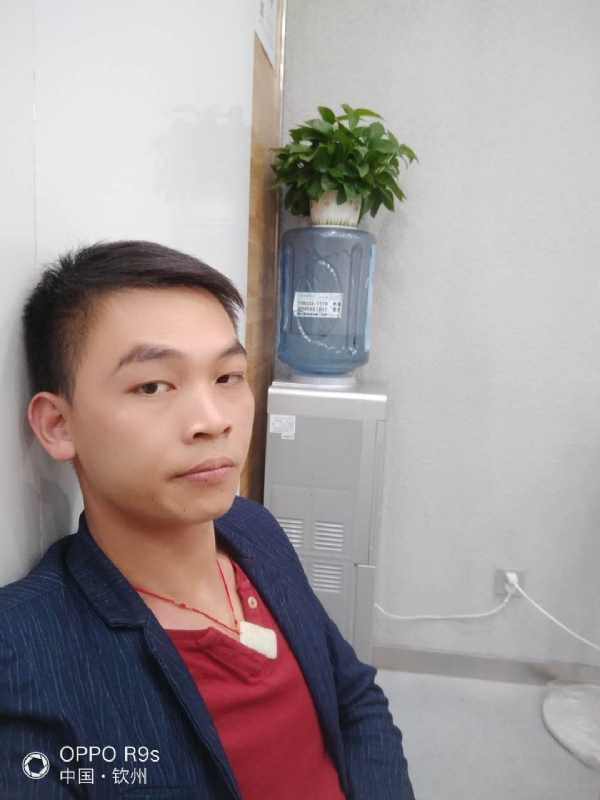 只想好好的爱一个人的第一张照片--钦州中老年相亲网